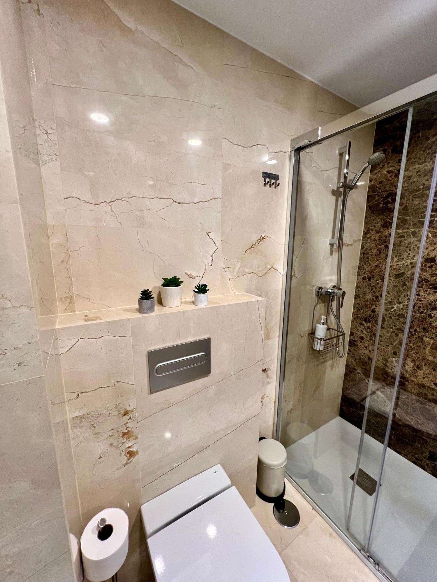 Apartamentos Prestige Suites Malaga IV מראה חיצוני תמונה