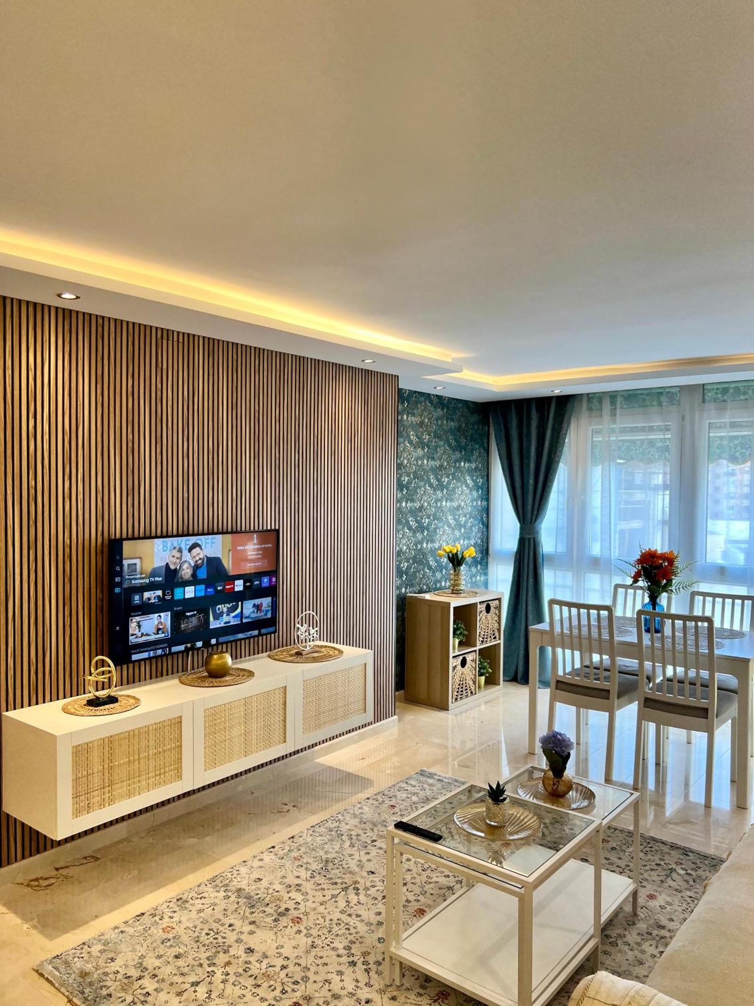 Apartamentos Prestige Suites Malaga IV מראה חיצוני תמונה