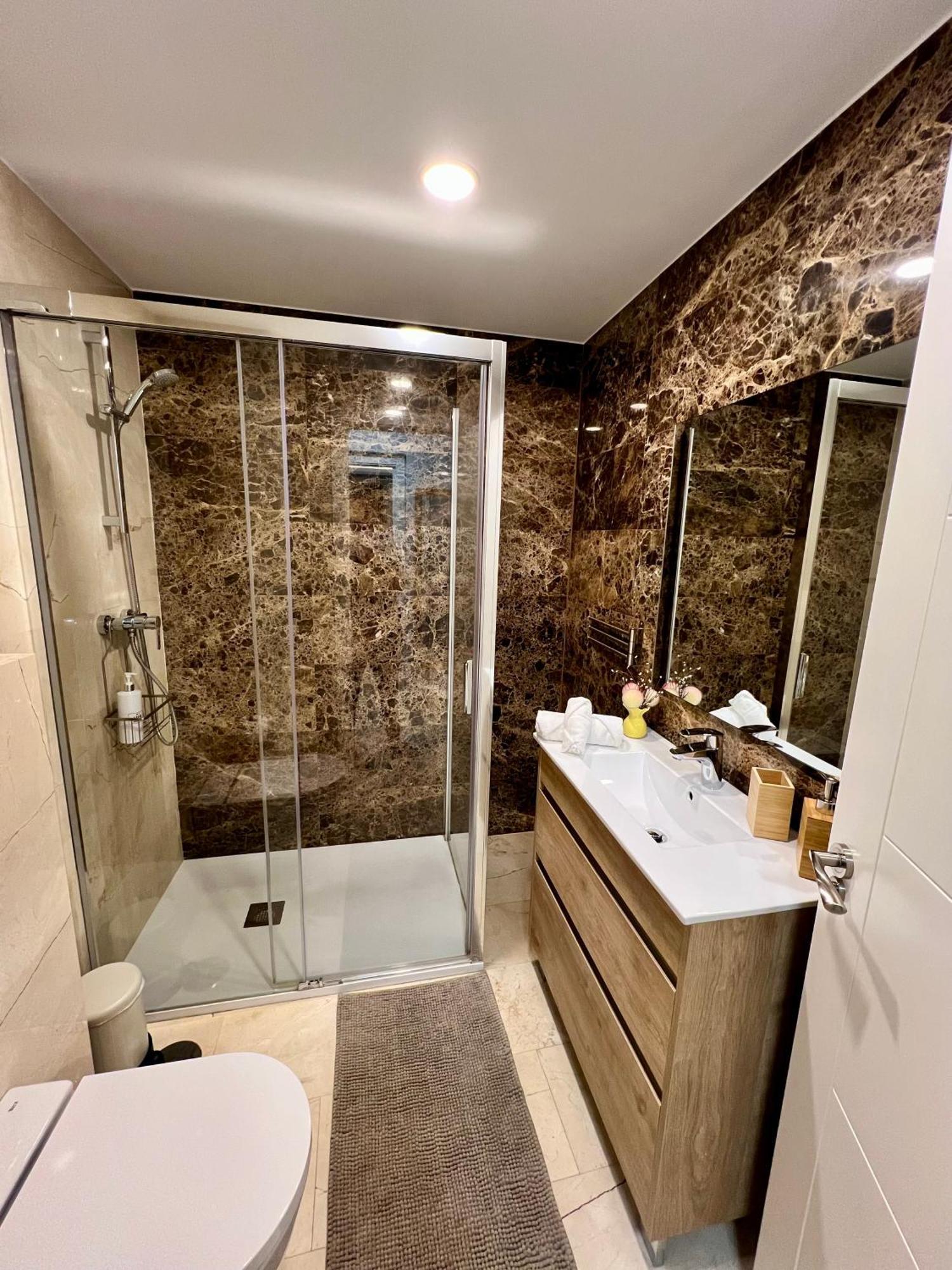Apartamentos Prestige Suites Malaga IV מראה חיצוני תמונה