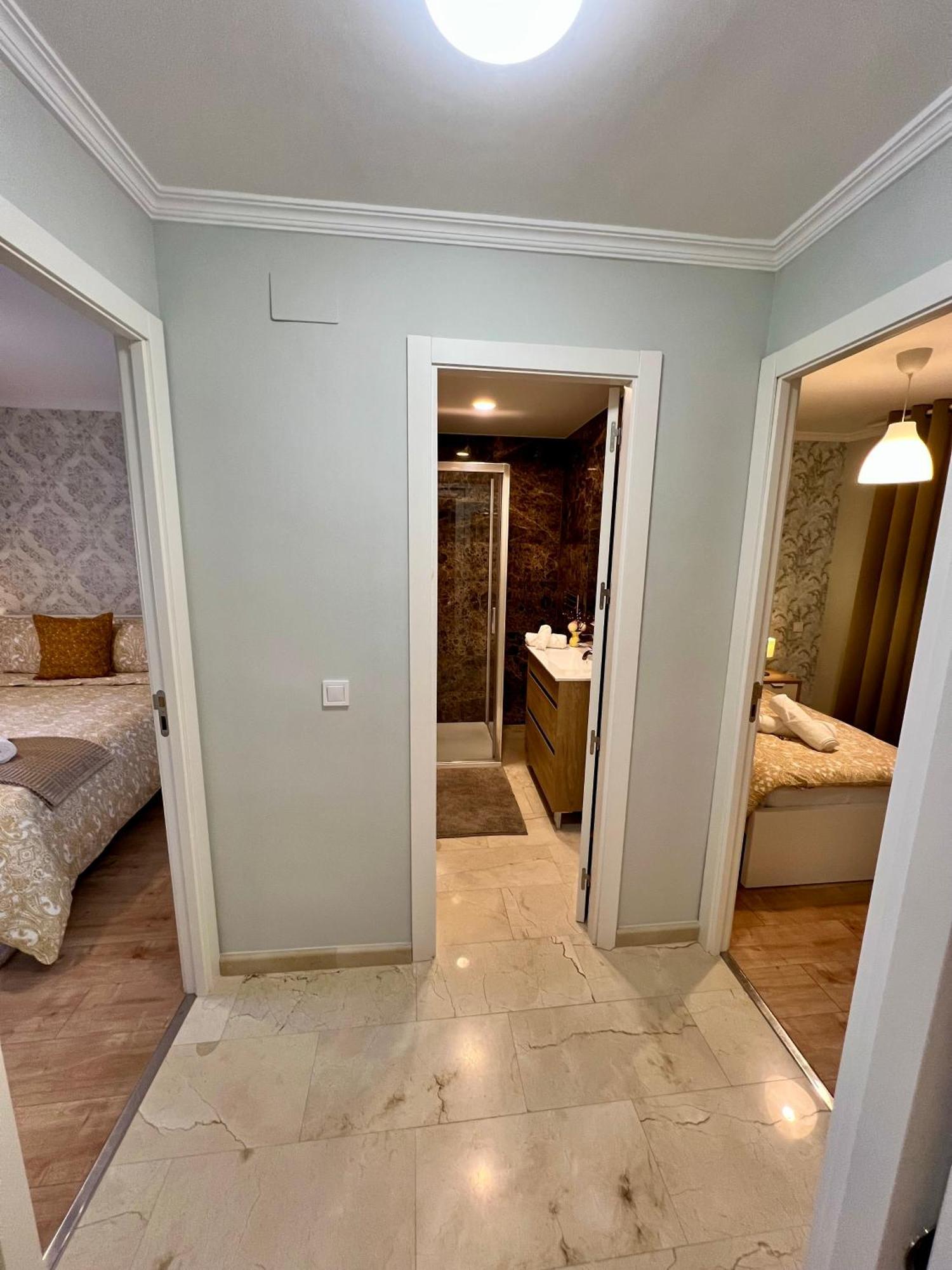 Apartamentos Prestige Suites Malaga IV מראה חיצוני תמונה